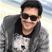 Professeur d'anglais passionné et expérimenté, je propose des cours particuliers d'anglais adaptés à tous les niveaux.